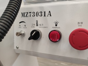 Per una Precisione Assoluta nella Falegnameria: Trapano Monoblocco per Cerniere di Porte e Mobili, Profondità Regolabile - Product Image 3