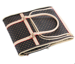 Sac de voyage pour chien et chat personnalisé en usine, PU solide, bandoulière, sac à main respirant, sac à dos écologique pour animaux de compagnie, porte-chien de luxe - Product Image 4