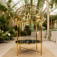 Table de dîner de mariage de luxe en acier inoxydable doré, grande table de banquet en forme de cage à oiseaux pour réception de mariage, décoration de fête d'hôtel