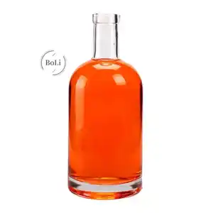Yüksek sınıf buzlu 200ml 375ml 500ml cam şişe likör votka ruhları şarap bardağı mantarlı şişeler stoper