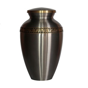Urnes de crémation en métal au Design moderne, fabrication artisanale indienne, faite à la main, grande vente, taille personnalisée, finition émaillée - Product Image 3