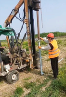 Perforadora de postes para barandas de carretera TZ390 |   Bomba de Motor Controlada por PLC con Altura de Bombeo de 3m, Ahorro de Energía para Carreteras Express