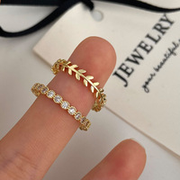 Gelang Tipis Daun Zirkon Desain Sederhana Set 2 Buah Cincin Jari Telunjuk Elegan Modis Wanita Berlapis Tembaga dengan Emas Asli