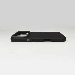 Coque de téléphone à couverture complète ultra-mince texturée en fibre de carbone pour iPhone 17 <span class=keywords><strong>Pro</strong></span>/<span class=keywords><strong>pro</strong></span> Max avec coques de téléphone portable magnétiques en fibre de carbone - Product Image 3