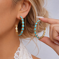 Bijoux de mode OEM/ODM, boucles d'oreilles géométriques en métal et résine vintage en forme de C, pierre turquoise, boucles d'oreilles créoles vertes dorées