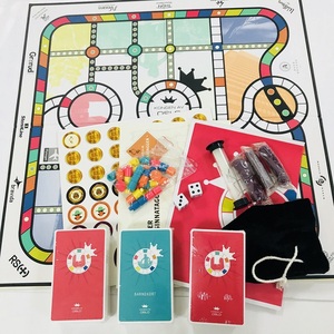 Regalos de <span class=keywords><strong>navidad</strong></span> OEM fácil de llevar de bordes de Color de papel de arte Tamaño Viaje juego de mesa <span class=keywords><strong>para</strong></span> viajar - Product Image 5