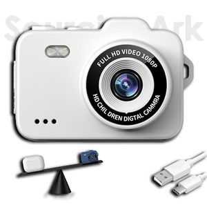 ค้นหา Sourcingark MIni Retro Fasion Trendy Keychain Camera HD CMOS Sensor สำหรับนักเรียน ของตกแต่งกระเป๋า M8 - Product Image 1