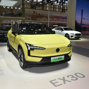 V-olvo EX30 à traction arrière, édition longue portée, plus électrique pur, 2 roues motrices, petit SUV familial à haute performance, best-seller - Product Image 3