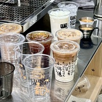 Gobelets en plastique recyclables 360ml 500ml 700ml PET jetables pour dessert thé au lait avec couvercle plat en dôme transparent givré