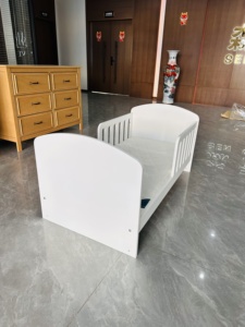 Cama para niños pequeños convertida en cuna de bebé Madera/MDF Cuna barata para bebé - Product Image 3