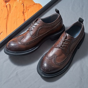 Chaussures en cuir pour hommes, style britannique, à bout pointu, motif léopard, brocart gravé, tendance, formelles, décontractées, à semelles épaisses, pour mariage - Product Image 6