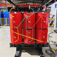 Transformateur triphasé à bobinage divisé de type sec 500 kVA 11 kV avec deux sorties basse tension séparées, dont 480 V pour les systèmes électriques