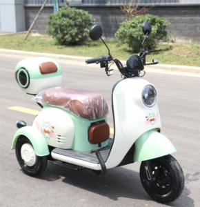 <span class=keywords><strong>Tricycle</strong></span> électrique de passager de haute qualité 48v <span class=keywords><strong>adulte</strong></span> Type de corps ouvert fabriqué en Chine avec <span class=keywords><strong>pièces</strong></span> de rechange incluses - Product Image 1