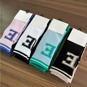 Nuevos Calcetines de Ciclismo para Jóvenes de Verano, Parte Superior de Malla Transpirable, Suela Antideslizante, Logotipo en el Puño, para Entrenamiento en Bicicleta de Carretera al Aire Libre - Product Image 1