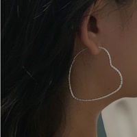 Boucles d'oreilles tendance en argent sterling S925, motif cœur, design simple, prêtes à être expédiées, faible MOQ 1 pièce, vente en gros Ada Jewelry