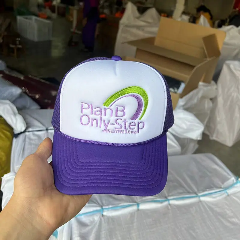 Cappello da camionista sportivo con logo in seta personalizzato con ricamo 3D di alta qualità per donne e uomini