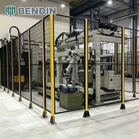 Clôture de sécurité robotique en acier à faible teneur en carbone avec panneaux en maille thermolaquée pour zones de soudage robotisé et protection flexible des machines
