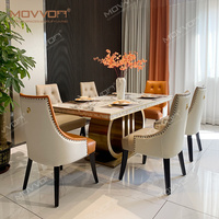 Ensemble Table à Manger de Luxe, Plateau en Marbre, Piètement en Acier Inoxydable Doré, Table à Manger Rectangulaire et Chaises