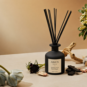 Diffuseur de parfum en verre noir mat Aikun 190 ml avec bâtonnets en rotin parfumés au charbon de bois, coffret cadeau pour hôtel, maison, bureau, vente en gros - Product Image 2