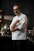 Léger blanc unique Chef vêtements moderne italien Philippines japonais enfants femme homme Chef uniforme veste manteau conception
