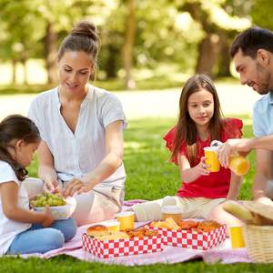 Tek kullanımlık kırmızı damalı karton yiyecek tepsisi aperatif servis konteyner 4 köşe Pop up <span class=keywords><strong>Hot</strong></span> <span class=keywords><strong>Dog</strong></span> kutu tutucu tekne için film partisi - Product Image 5