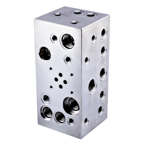 Desain blok katup hidrolik kustom saluran mesin CNC seimbang tekanan aliran tinggi untuk sistem kontrol utama ekskavator - Product Image 4