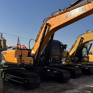 Excavadora Hyundai R225LC usada con menos de 500 horas de uso en venta. Fabricada en Corea. - Product Image 1