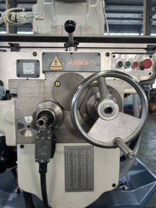 Fresadora Vertical de Tipo Rodilla de Alta Resistencia PENGZHENG X5040, Manual de Precisión para Fresado y Taladrado de Metal y Madera - Product Image 4