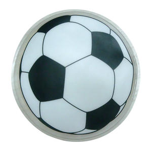 แผ่นอุ่นมือ Kisses สีแดงใส ขนาด 10x10 มม. แบบให้ความร้อนเองได้ ใช้ได้ทั้งชายหญิง สำหรับกิจกรรมกลางแจ้ง อายุการเก็บรักษา 3 ปี บรรจุ 120 ชิ้น/กล่อง - Product Image 2