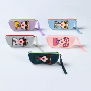 <b>Silicone</b> Storage Pouch | Portable <b>Silicone</b> Sunglass Case | Minimalist Modern Design Storage Pouch - Product Image 3