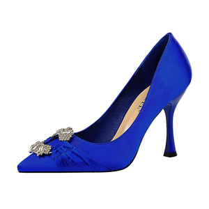 2272-1 <span class=keywords><strong>Scarpe</strong></span> da Donna <span class=keywords><strong>Eleganti</strong></span> e alla Moda per Banchetti, <span class=keywords><strong>Tacco</strong></span> <span class=keywords><strong>Alto</strong></span> in Raso <span class=keywords><strong>con</strong></span> Bottone Metallico Diamantato, <span class=keywords><strong>Scarpe</strong></span> da Sposa, <span class=keywords><strong>Scarpe</strong></span> Singole - Product Image 5