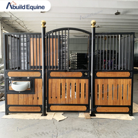 Équipement d'écurie pour chevaux, équipement d'écurie, installations d'hébergement équin, porte à charnières en acier, aluminium, acier inoxydable