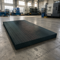 Table de soudage 3D pour la fabrication de réservoirs, grille de trous de 28 mm, système de fixation modulaire nitruré, fonte, capacité de 5 tonnes