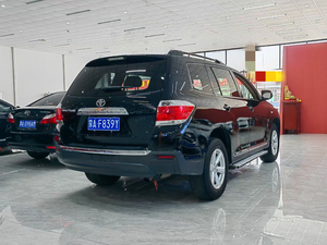 Véhicules japonais Toyota <span class=keywords><strong>Highlander</strong></span> 2.7L <span class=keywords><strong>5</strong></span> places, état d'origine, couleur noire, grand SUV, voiture d'occasion, année 2015 - Product Image 6