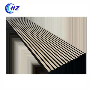 Paneles de pared de madera de listón acústico de fieltro gris natural de UNIDECO, estantes decorativos multifunción para paneles de pared de madera de listón acústico - Product Image 1