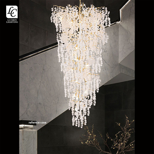 Nuovo Prodotto: Lampadario a Soffitto di Lusso con LED in Vetro Personalizzato per Scale e Ville - Product Image 5