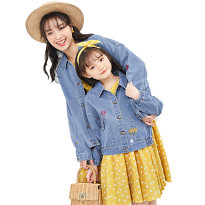 Mùa Thu Mẹ Con Gái Denim Áo Khoác Với Dài Tay Áo Bông Thêu Và In Nút Đóng Cửa Jean Áo Khoác - Product Image 1