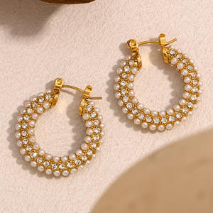 Pendientes de aro de acero inoxidable 316L chapados en oro de 18 quilates, joyería boutique de lujo para mujer - Product Image 1