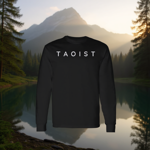 T-shirt taoista a maniche lunghe con design moderno con caratteri, girocollo nero, abbigliamento unisex - Product Image 3