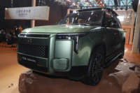 ROX ADAMAS 2026, SUV tout-terrain 7 places, 350 kW, 4 roues motrices, autonomie CLTC de 1405 km, nouvelle voiture ROX ADAMAS