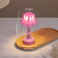 Lampe de table décorative minimaliste en forme de fleur pour chevet et mariages, petit ornement d'ambiance