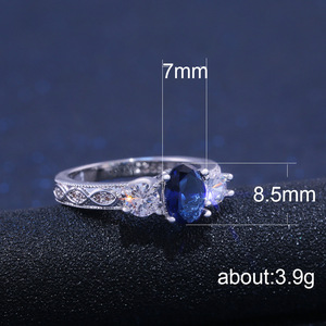 Anello Elegante da Donna, Accessorio Minimalista per Uso Quotidiano e Feste - Product Image 5