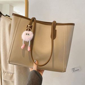 Usa Mairun Model 823 PU Leather Lady Fashion Women <b>Tote</b> <b>Bag</b> Single Strap <b>ZIP</b> Closure Large Capacity Outdoor & Daily Use - Product Image 2