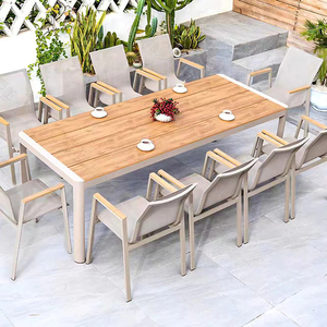 Set da Pranzo da Giardino per 8 Persone Resistente alle Intemperie, Tavolo in Legno Plastico e Sedie con Braccioli, <span class=keywords><strong>Dimensioni</strong></span> Personalizzabili, Vendita all'Ingrosso - Product Image 1