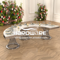 Table de mariage en forme de demi-lune à décor de banquet Hall avec base de nid
