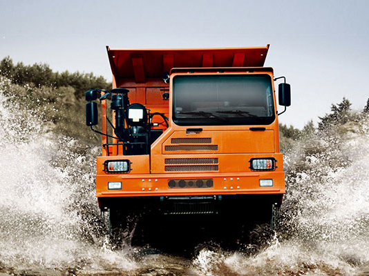 LGMG MT86 80トン積載の新型ディーゼルダンプトラック 6x4駆動