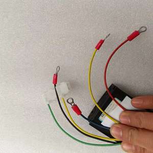 Offre Spéciale de tension d'accessoires d'autobus Kinglong Régulateur <span class=keywords><strong>sur</strong></span> le régulateur d'<span class=keywords><strong>alternateur</strong></span> diesel d'<span class=keywords><strong>alternateur</strong></span> - Product Image 3