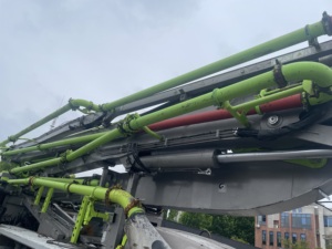 2018 Zoomlion 56m Diesel Bomba De Concreto Usado Caminhão Montado Boom Bomba 2400 Trabalho Hrs 56X-6RZ com Benz Chassis EURO 4 Emissão - Product Image 5