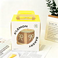 Boîte à gâteau en papier avec fenêtre transparente en PET et logo estampé à chaud, emballage de boulangerie OEM de qualité alimentaire pour pâtisserie, gâteau, biscuits, boîte cadeau