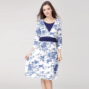 Emotion Moms Vente en gros Vêtements de maternité Jersey floral <span class=keywords><strong>Robe</strong></span> d'<span class=keywords><strong>allaitement</strong></span> en <span class=keywords><strong>coton</strong></span> avec manches 3/4 pour l'<span class=keywords><strong>allaitement</strong></span> - Product Image 4